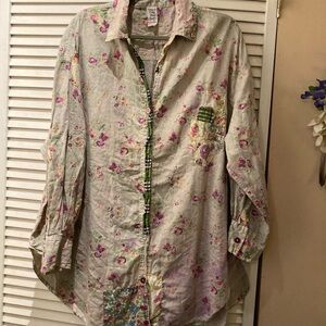 Magnolia Pearl Floral Button-Up Shirt - Cream and Pink